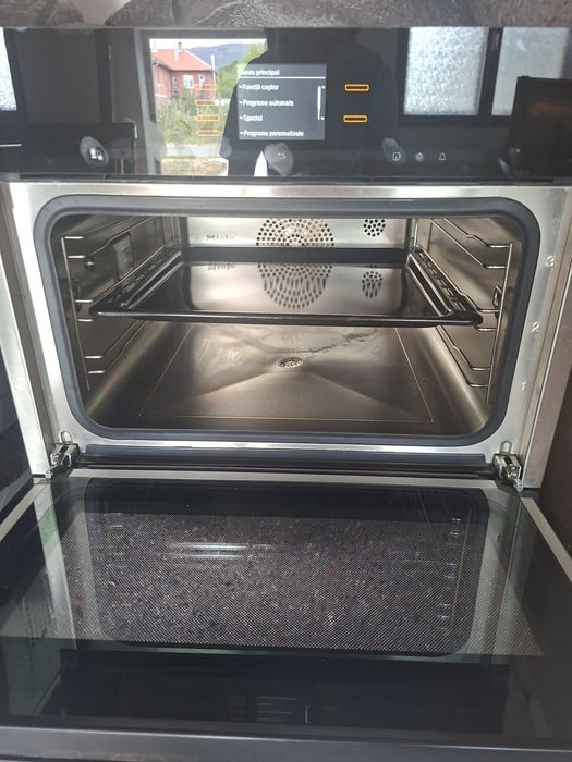 Cuptor Miele DGC 6600,import Germania