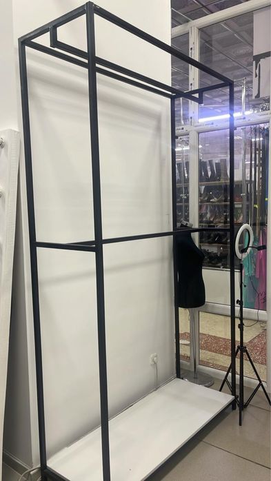 Продам торговое оборудование