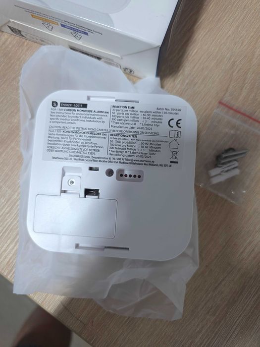 Detector de CO Smartwares - baterie 10 ani - afișaj și indicator LED - buton de testare - FGA-13091