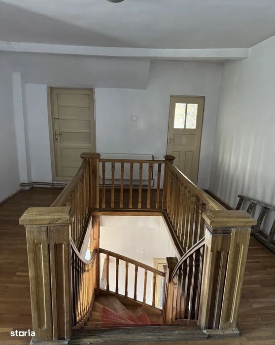 Titulescu-Gara de Nord! Vila D+P+2