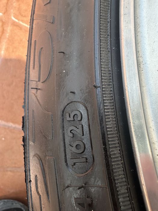 Джанти  с гуми AUDI 20 цола 5х112