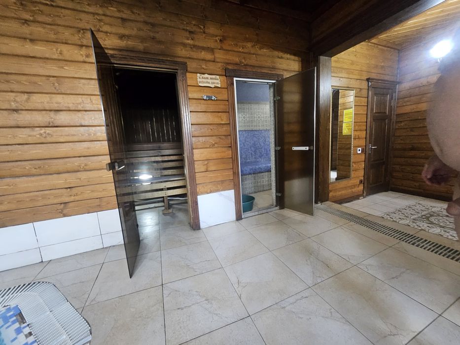 Сауна баня караоке бассейн 5000