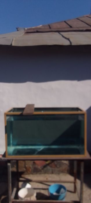 Аквариумы 100л 80л