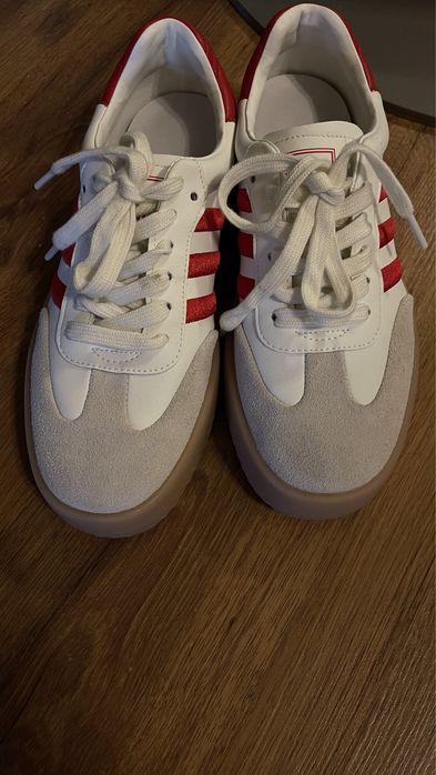 Продам кроссовки!