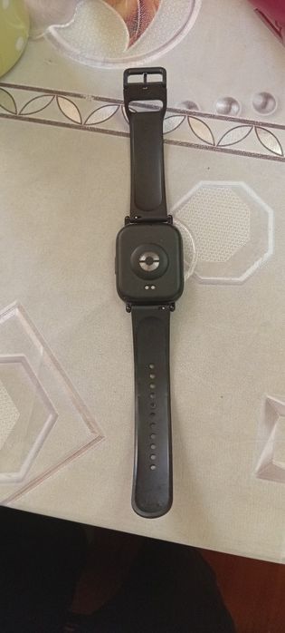 Продам смарт часы в идеалньом состляние