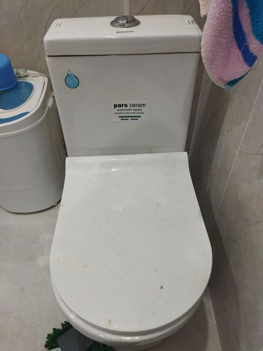 Унитаз сатылады б/у