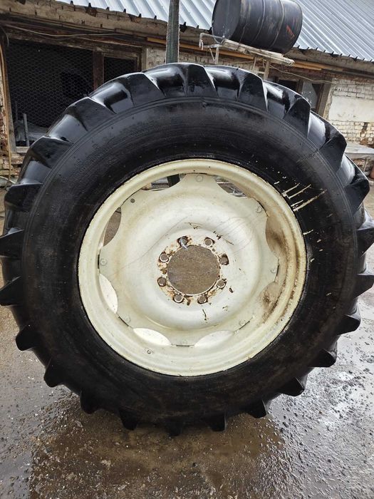 Джанти за Zetor с гуми 18.4r34