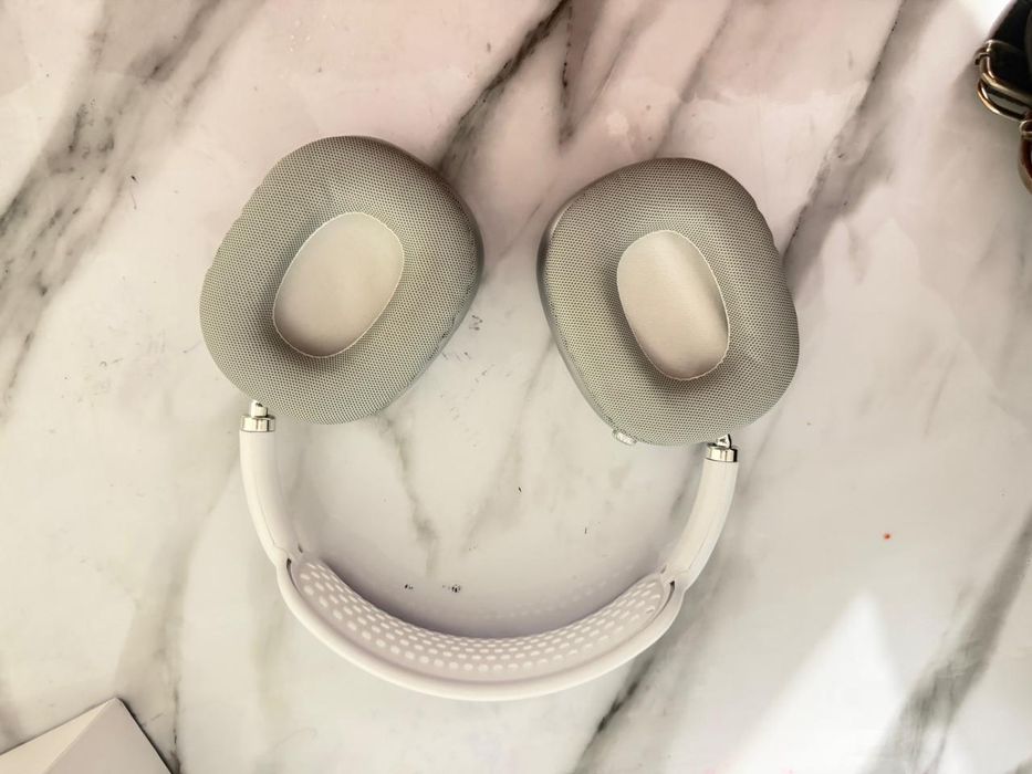 Наушники Эйрподс макс