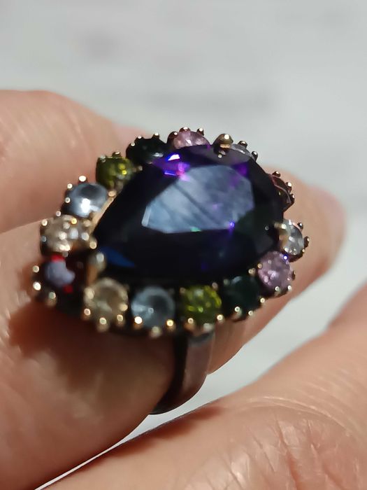 Пръстен сребро и естествени камъни