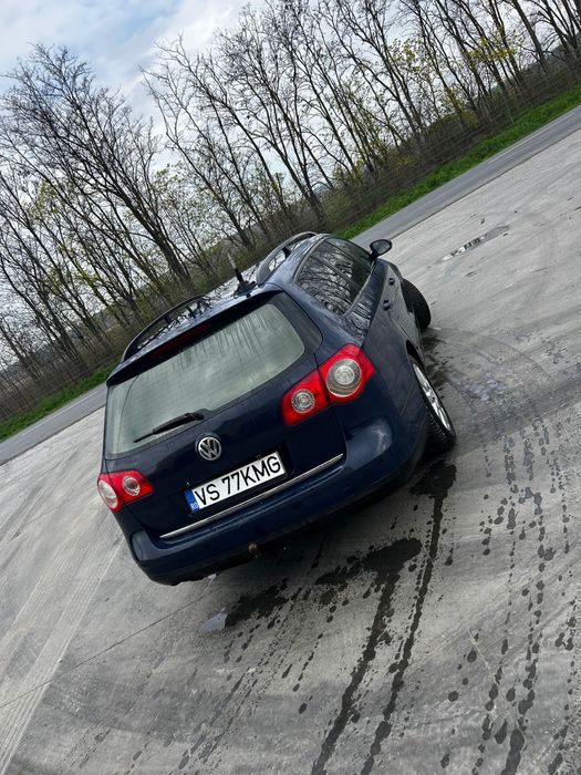 Vând passat b6 , stare bună, mai multe detalii în privat
