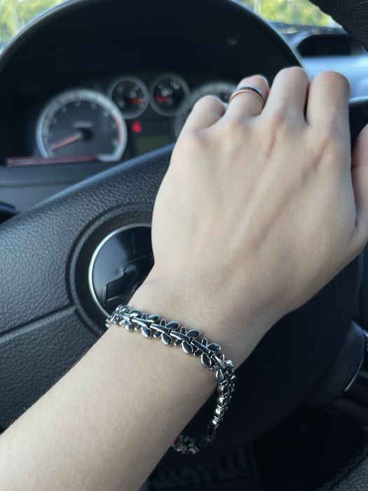 Продам браслеты 4power с камнями поддерживающими давление 30 шт оптом