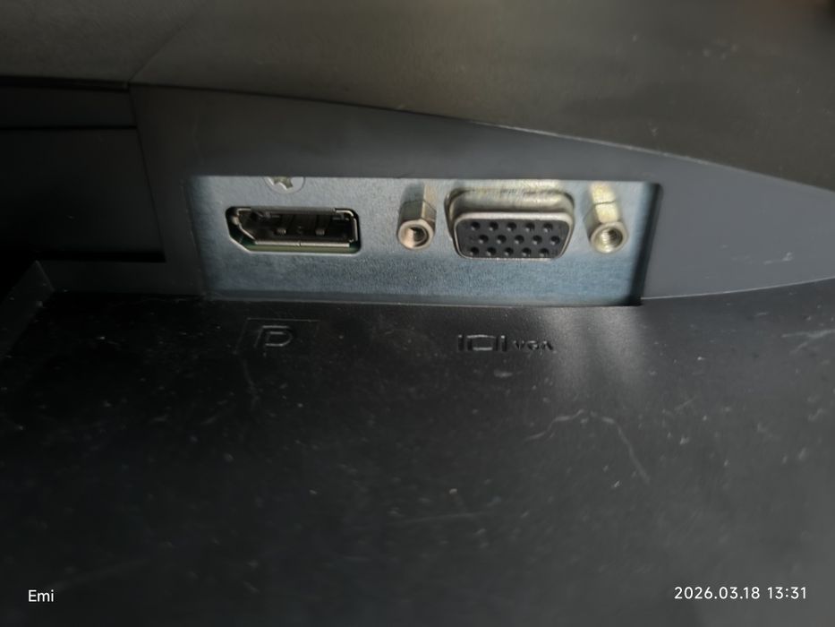 Монитор 19" Dell