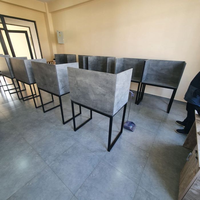 ЛОФТ кампуютер стол. Еғилувчи, 1,20/0,80/0,60(Разборний) стол. Биринчи