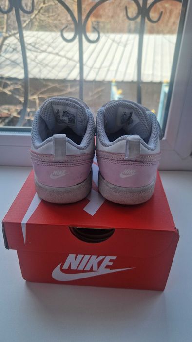 Кроссовки детские