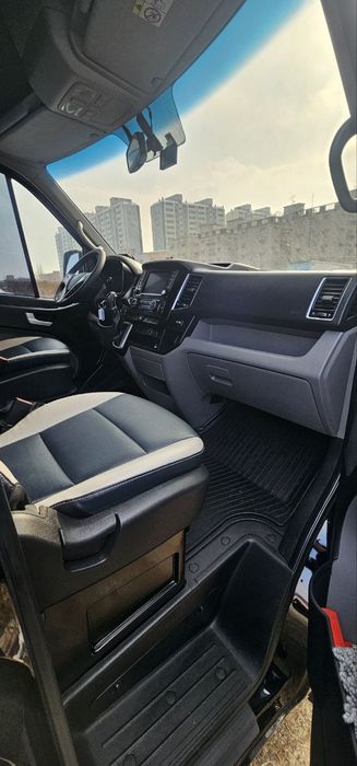 Идеальный транспорт для групповых поездок по Узбекистан Hyundai Solati