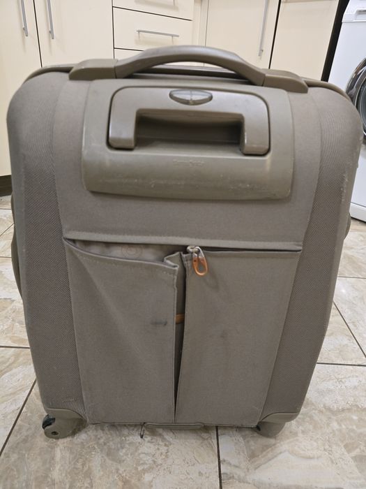 Samsonite куфар.
