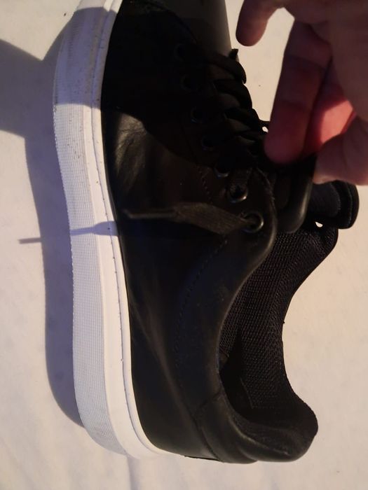 Pantofi perfecți pentru evenimente sau ieșiri afara