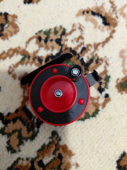 Продаётся зимняя удочка