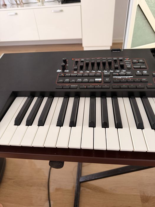 Orgă Pa4x Korg.