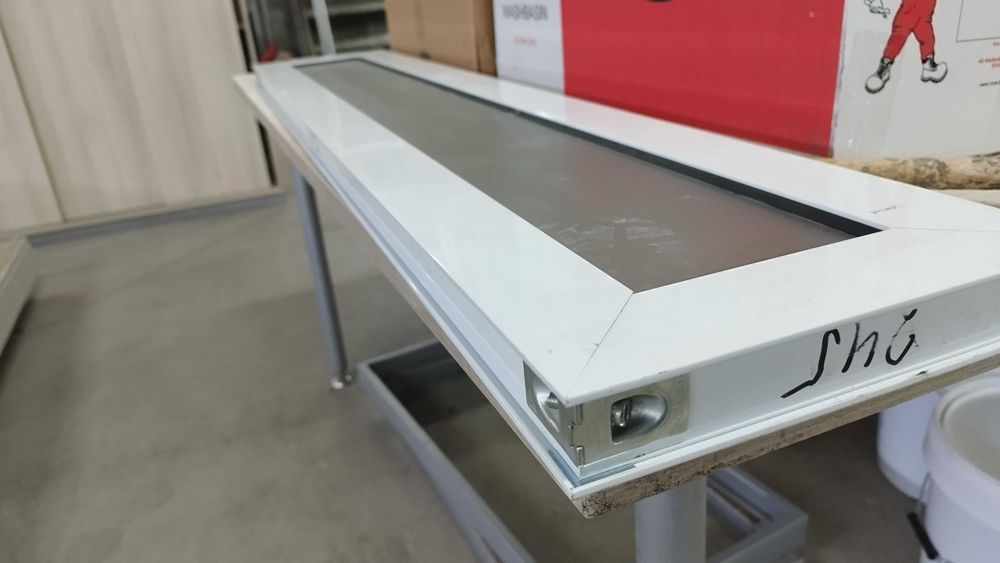 Алуминиев прозорец не отваряем - дограма бяла със стъклопакет