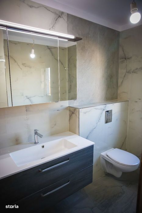 Direct Proprietar | Vilă 384 Mp | 6 Camere | Garaj | Teren 680 Mp