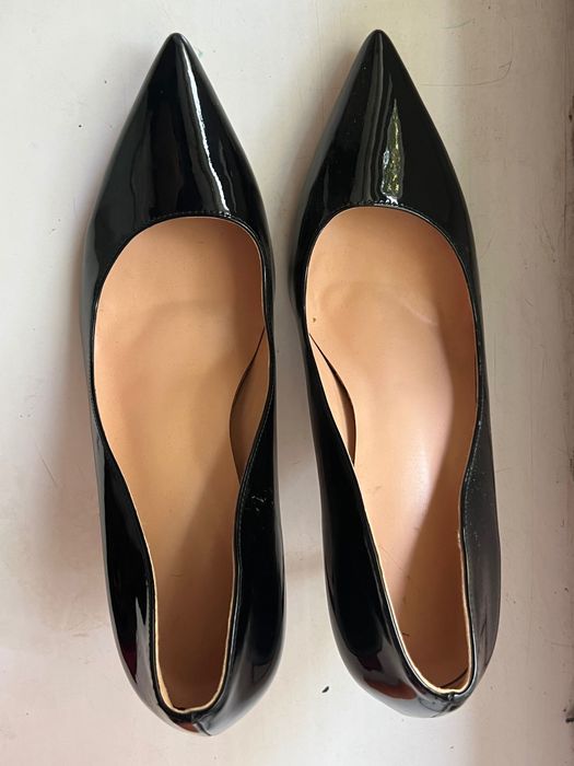 Новые туфли лодочки на высоком каблуке лаковые черные размер 42
