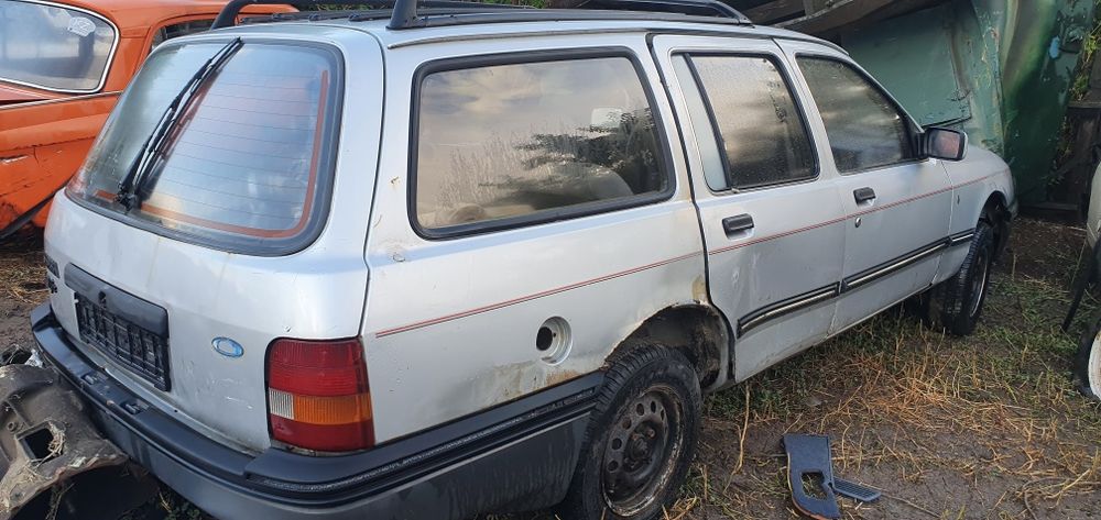 Продам форд сиера позапчастам