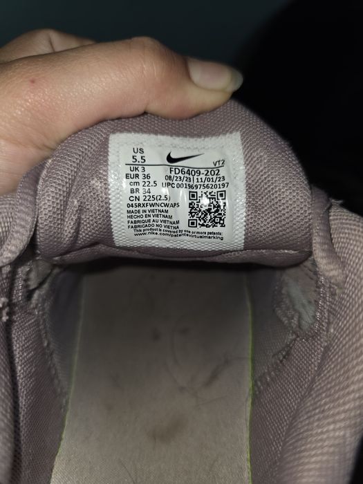 Обувки nike лилави