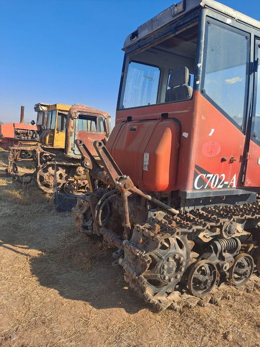 Трактор Дизель эхтиёт кисмлари сотилади.