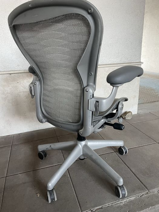 Herman Miller Aeron  Classic size B