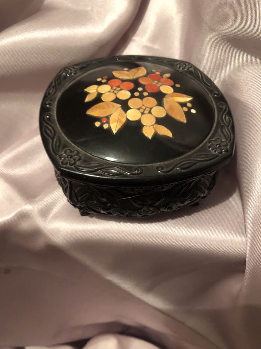 Продаю Разные  сувениры, игрушки