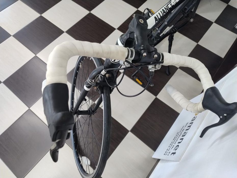 Bicicleta cursiera Hiland Alliance 1.0 -N-