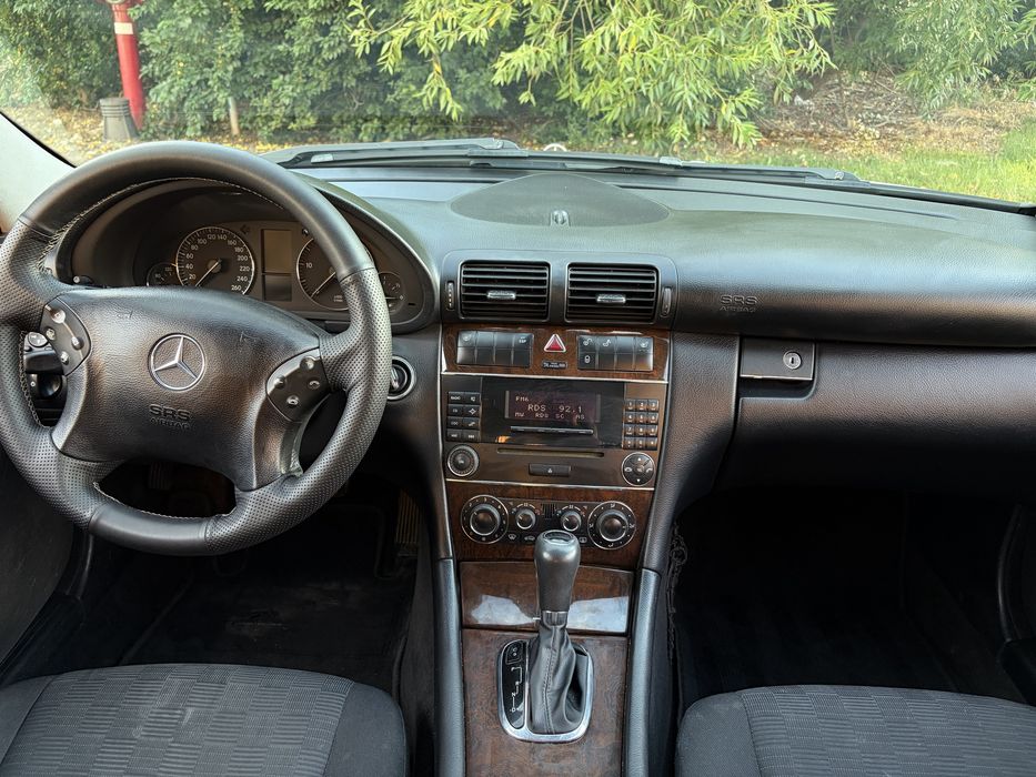 MERCEDES-BENZ C-Class 2005 — imagine 5