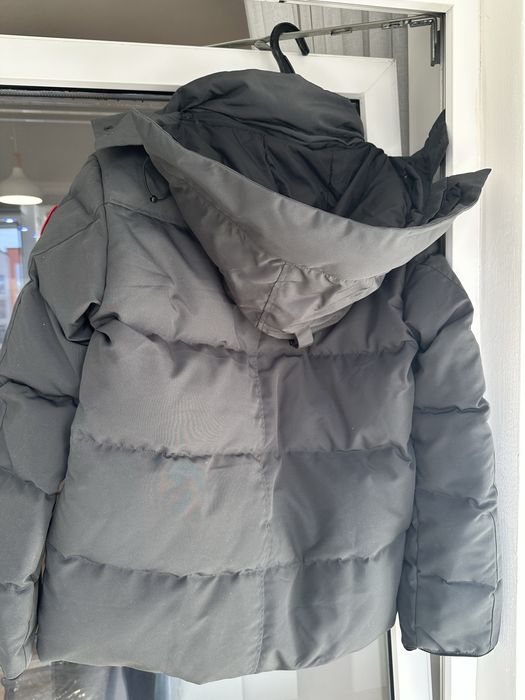 Куртка зимняя  canada goose