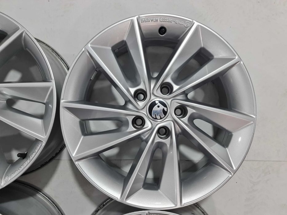 Jante 17 VW Skoda Octavia Superb Karok VW Passat B6 B7 B8 Sharan Tiguan 5x112 57.1 6.5J et38