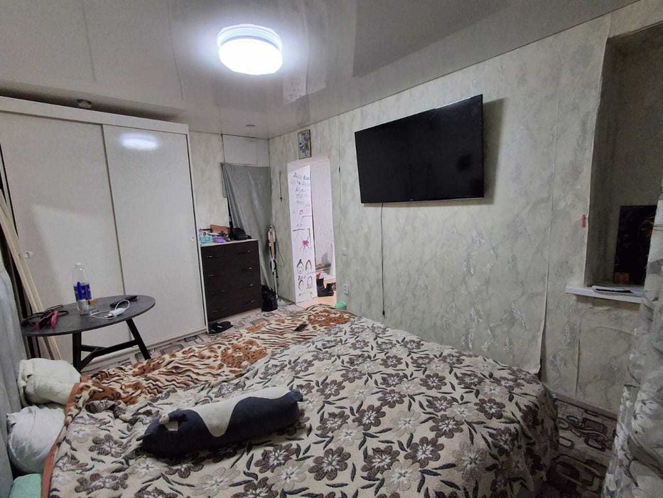 Продам 2-х комнатное общежитие 25кв.