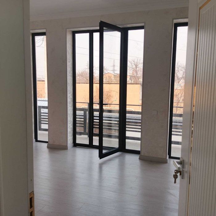 Бунедкор махалла 2,5 сотки  участок Фасад 10 метров на 25 метров