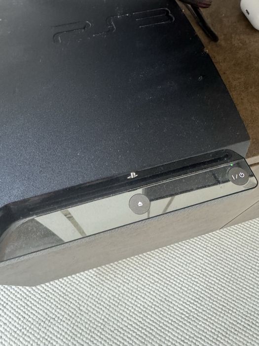 SONY PS3 Slim  с играми