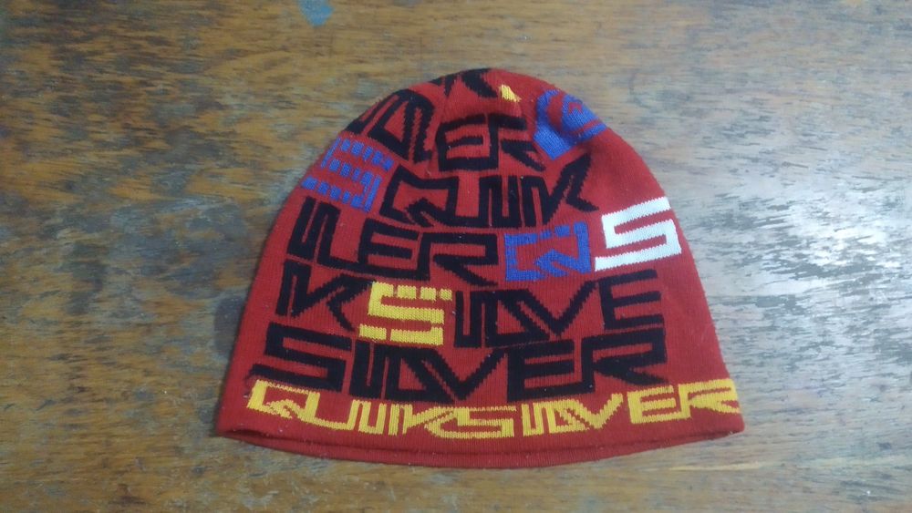 Продам шапки зимние отдам недорого