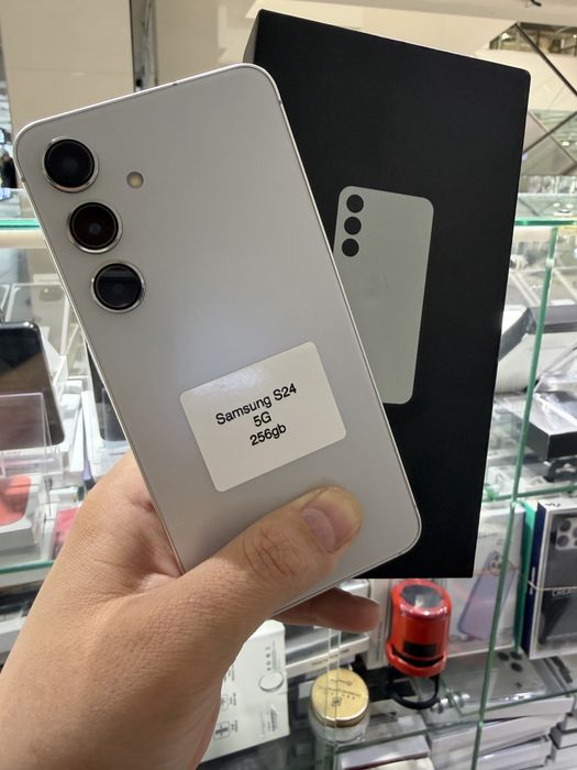 Samsung S24 256 гб 5Ж