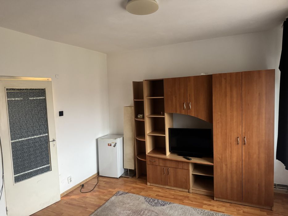 inchiriez Garsoniera la Cinema