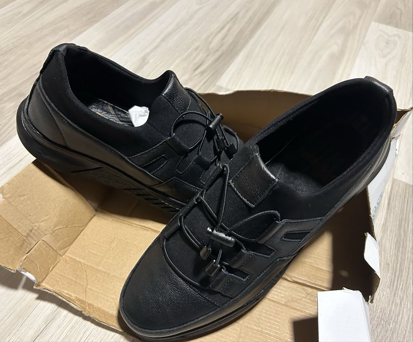 Pantofi sport negri, casual, talpă groasă – mărimea 44