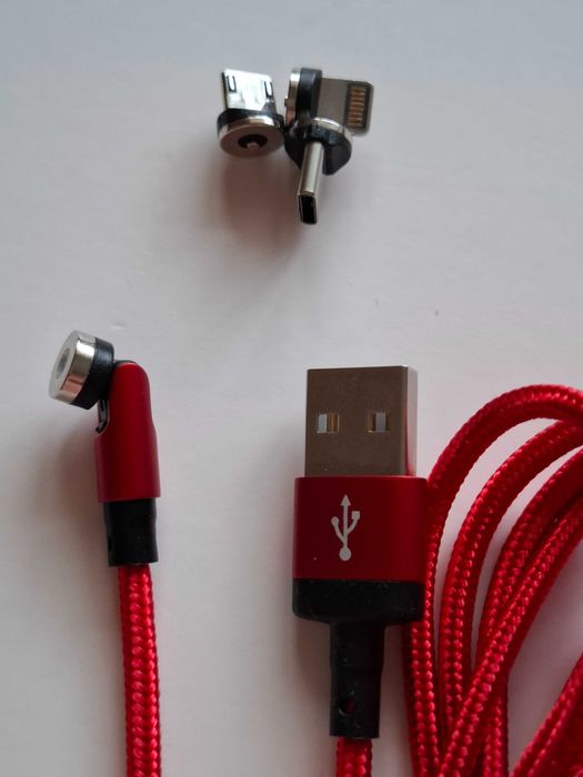 USB кабел за зареждане на телефон,магнитен светещ USB конектор,1 и 3м.