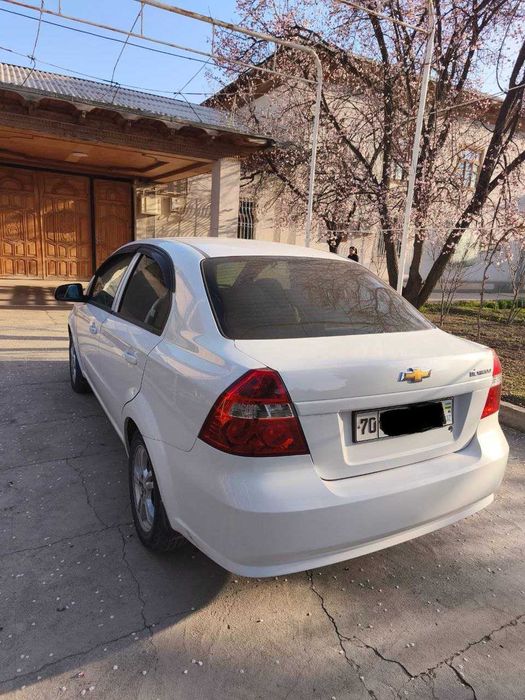 Chevrolet Nexia 3  A/T sotiladi