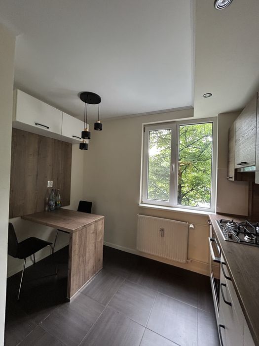 Apartament 4 cam. renovat