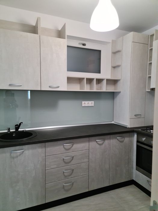 Inchiriere ap 2 camere bloc nou