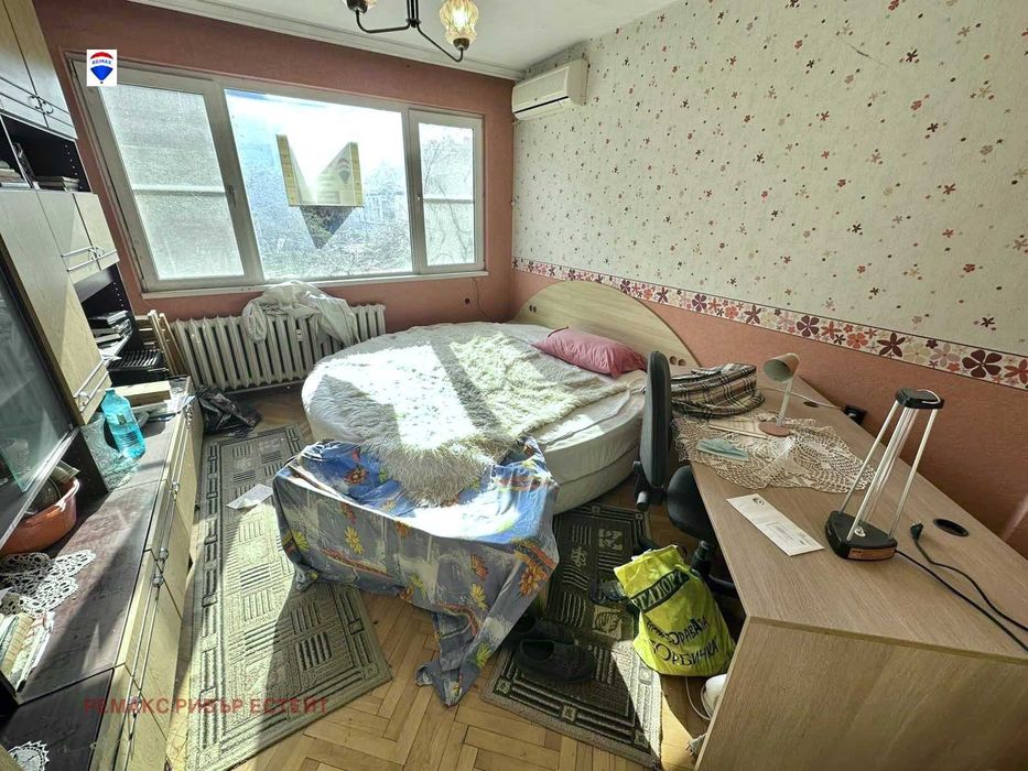 Продава се Тристаен апартамент в Русе, Център - 80 кв.м за 1058 €/кв.м - Снимка #1