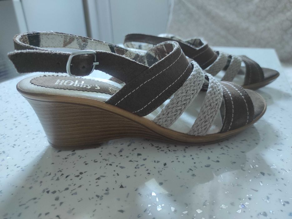 Дамски сандали (