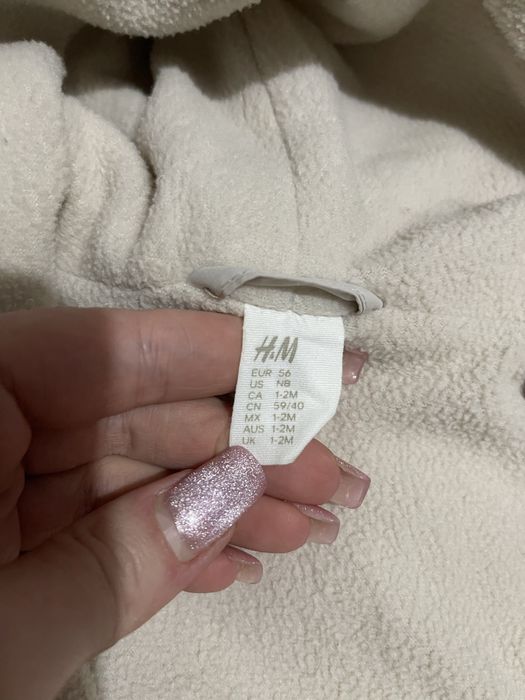 Продам абсолютно новый детский комбинезон фирменный