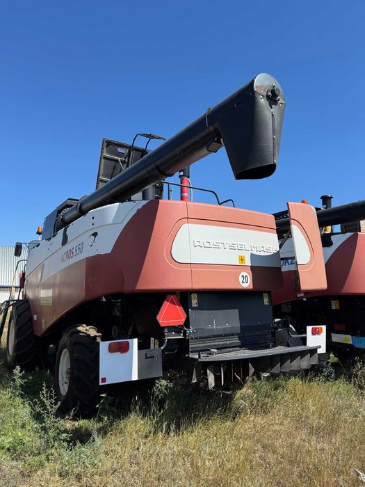 Продаются комбайны Акрос 550 (2 ед)